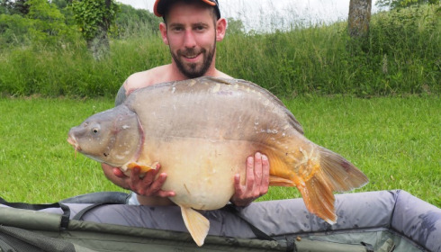 A 48 lb 8 oz carp from Mas Bas Main Lake, Derrick Scott, Jun 2016