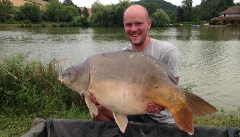 A 38 lb carp from Mas Bas Main Lake, Jake Cleaver, Jun 2015