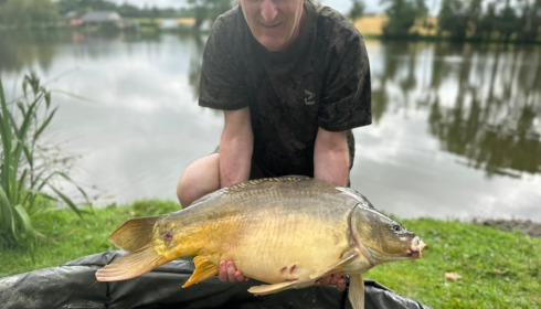 A 27 lb carp from Mystique, Chris Browne, Jun 2023