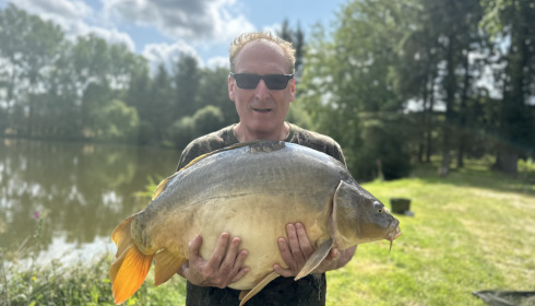 A 36 lb carp from Mystique, Chris Browne, Jun 2023