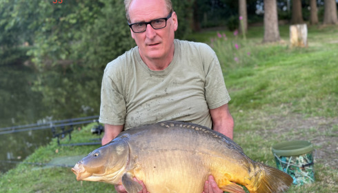 A 33 lb carp from Mystique, Chris Browne, Jun 2023