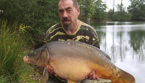 A 28 lb carp from Old Oaks, Sep 2006