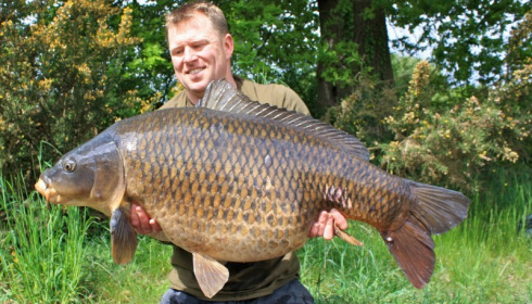 A 52 lb carp from Old Oaks, The 'Pizza Common', May 2013