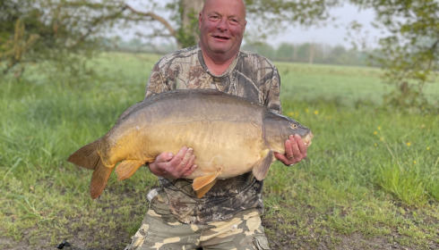 A 47 lb fish from Old Oaks, Apr 2022