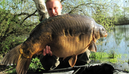 A 44 lb 6 oz carp from Old Oaks, Curtis Todd, Apr 2013