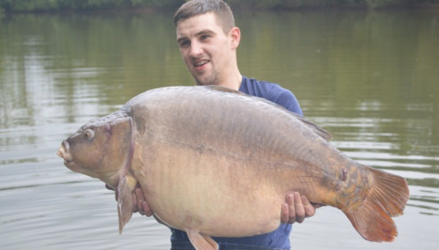 A 51 lb 5 oz carp from Old Oaks, Ed, Sep 2015