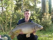 A 22 lb carp from Old Oaks, Tom Peck, Apr 2007