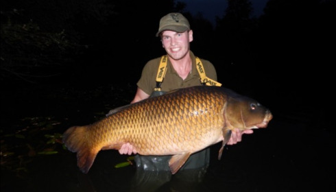 A 62 lb 3 oz carp from Old Oaks, Joel, Jul 2018