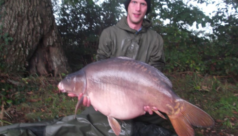 A 42 lb carp from Old Oaks, M Hughes, Oct 2013