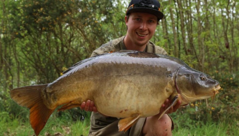 A 43 lb carp from Old Oaks, Harry Charrington, Apr 2015