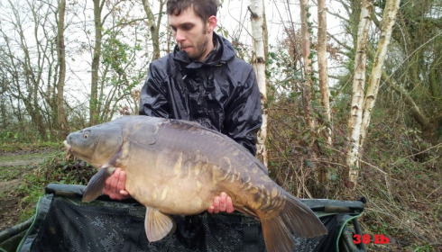 A 38 lb carp from Old Oaks, Alan Pugh's Party, Mar 2017