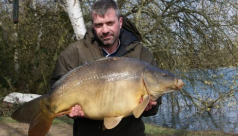 A carp from Old Oaks, Mr Neales & Mr Markham, Mar 2011