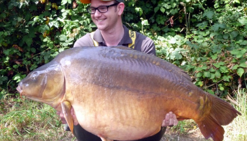 A 51 lb 6 oz carp from Old Oaks, Pete Beavan, Jun 2015