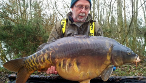 A 49 lb carp from Old Oaks, Alan Pugh's Party, Mar 2017