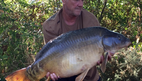 A 38 lb 9 oz carp from Old Oaks, Glen Brooks, Sep 2016