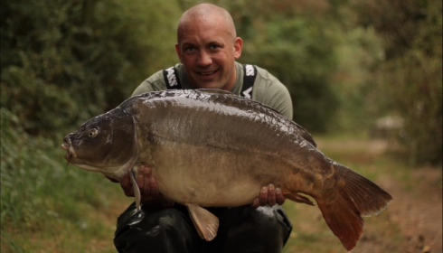 A 37 lb 12 oz carp from Old Oaks, Darren Oates, Sep 2018