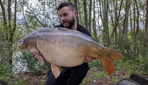 A 46 lb 14 oz fish from Old Oaks, Kieran peg 4, Apr 2023