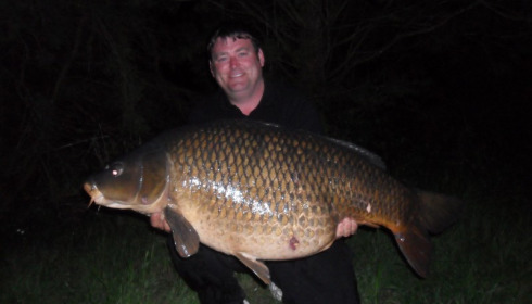 A 54 lb carp from Old Oaks, Lee, May 2014