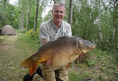A 32 lb 4 oz carp from Old Oaks, Apr 2007