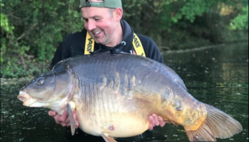 A 53 lb 2 oz carp from Old Oaks, May 2019