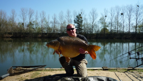 A 51 lb carp from Old Oaks, Apr 2012