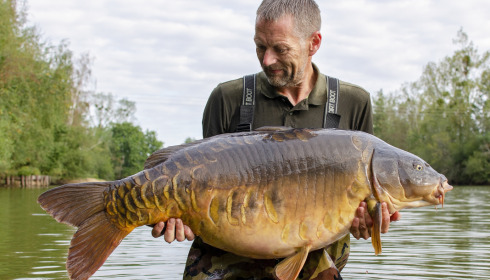 A 59 lb fish from Old Oaks, Sep 2022