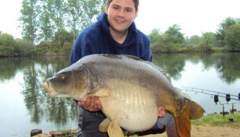 A 41 lb 10 oz carp from Old Oaks, Reece Voak, Jun 2010