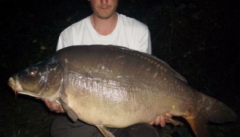 A 46 lb 2 oz carp from Old Oaks, Matt, Sep 2011