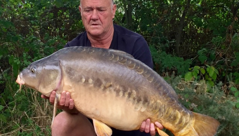 A 36 lb 4 oz carp from Old Oaks, Glen Brooks, Sep 2016