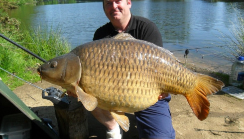A 49 lb 8 oz carp from Old Oaks, Lee, May 2014
