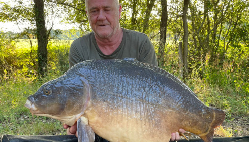A 46 lb carp from Old Oaks, Glen Brooks, Sep 2021