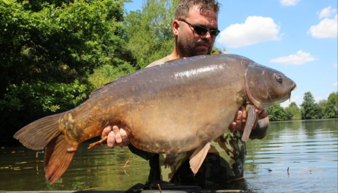 A 44 lb 10 oz carp from Old Oaks, Stewart Cliff, Jul 2019