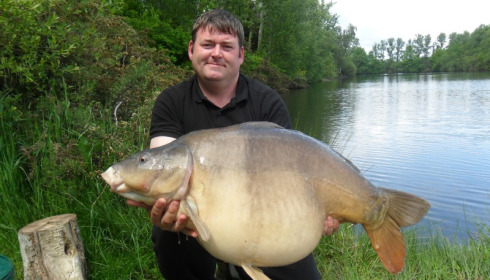 A 47 lb 12 oz carp from Old Oaks, Lee, May 2014