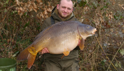 A 48 lb 5 oz carp from Old Oaks, Kevin Lee Mellor, Mar 2013