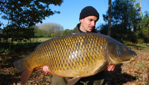 A 41 lb 3 oz carp from Old Oaks, Bruno Medou, Oct 2008