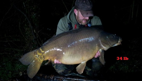 A 34 lb carp from Old Oaks, Alan Pugh's Party, Mar 2017