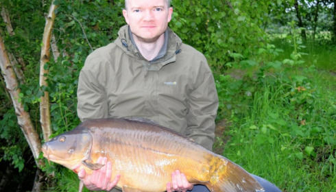 A 38 lb carp from Old Oaks, Matthew John Rhodes, May 2016