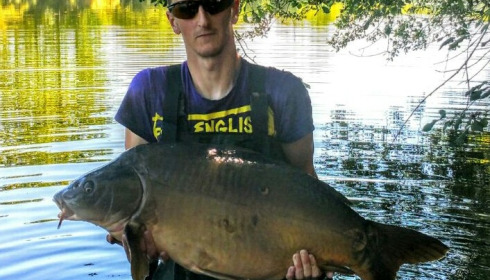 A 40 lb 7 oz carp from Old Oaks, Jason Kennerley, Aug 2016