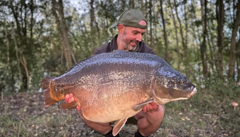 A 50 lb 4 oz carp from Old Oaks, Michael Parkes, Oct 2021