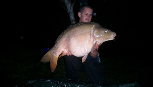 A 29 lb carp from Old Oaks, Oct 2006