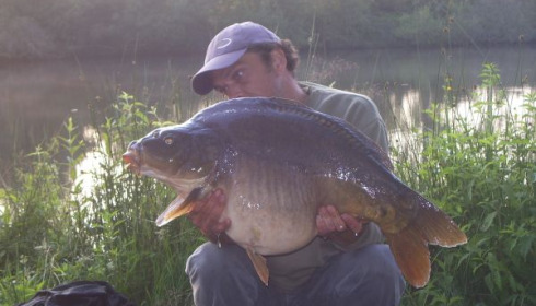 A 32 lb carp from Old Oaks, Jun 2006