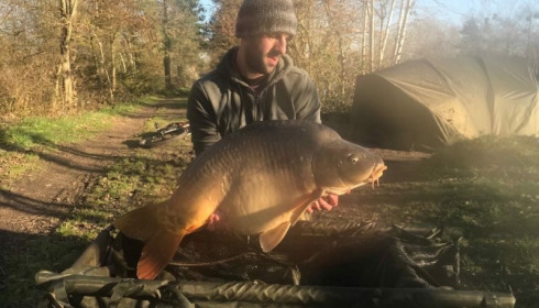 A 42 lb 8 oz carp from Old Oaks, Scott Evans, Mar 2018
