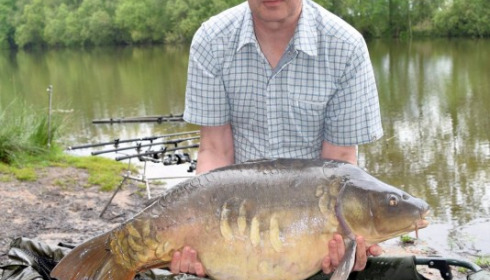 A 32 lb carp from Old Oaks, Andrew Rhodes, May 2016