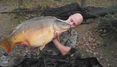 A 54 lb carp from Old Oaks, Jamie Brooks, Nov 2014
