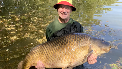 A 79 lb 10 oz fish from Old Oaks, Roy’s long common, Aug 2023