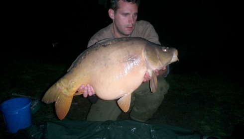 A 29 lb carp from Old Oaks, Oct 2006