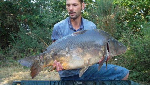 A 40 lb 3 oz carp from Old Oaks, Adam Watts, Aug 2013