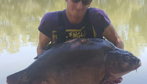 A 51 lb 3 oz carp from Old Oaks, Jason Kennerley, Aug 2016