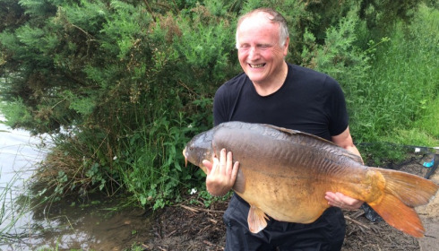 A 43 lb carp from Old Oaks, Peter John Ferrari, May 2016