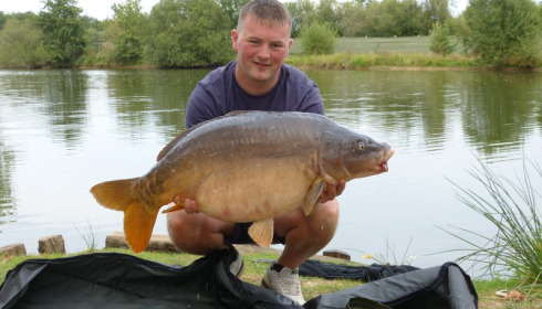 A 35 lb 10 oz carp from Old Oaks, Mike Johnson, Sep 2012